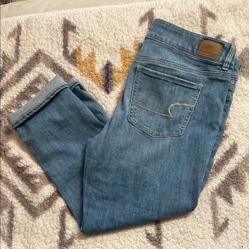 American Eagle Outfitters Light Blue Artist Crop Jeans 🦅 - Picture 5 of 8